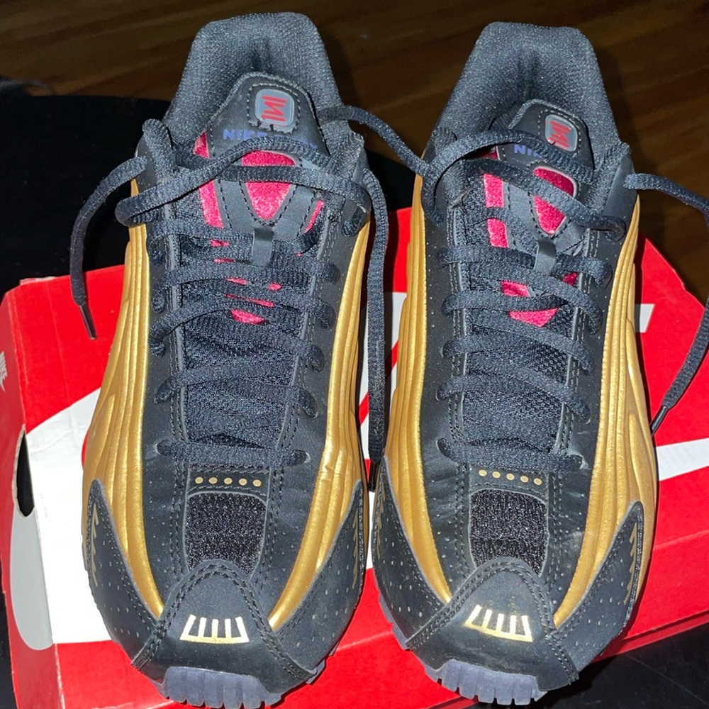 Nike shoxR4